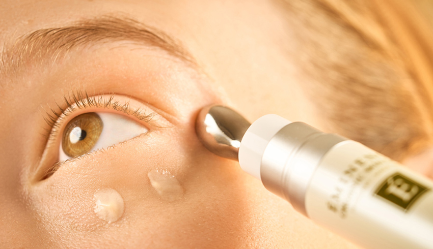 My 1 Month Review of an Eye Cream for Dark Circles 